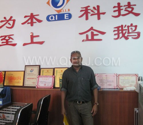 2011年7月25日，外國(guó)友人參觀考察我公司！明經(jīng)理等接待并陪同參觀！(圖1)